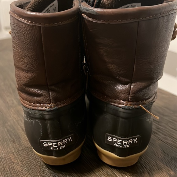 Sperry Girls Saltwater Boot Size 4m - Picture 3 of 5
